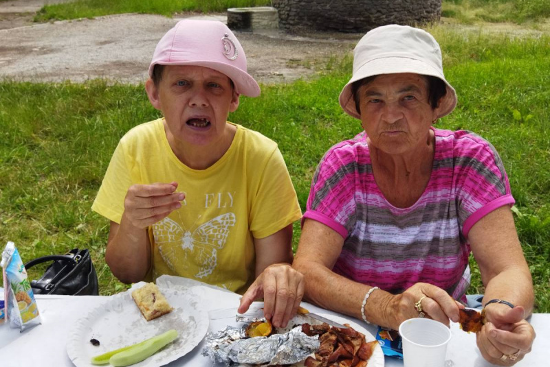udalosti / Opekanie v sobraneckých kúpeľoch - foto udalosti / Opekanie v sobraneckých kúpeľoch - foto