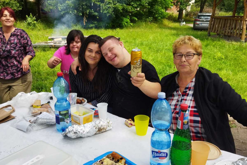 udalosti / Opekanie v sobraneckých kúpeľoch - foto udalosti / Opekanie v sobraneckých kúpeľoch - foto