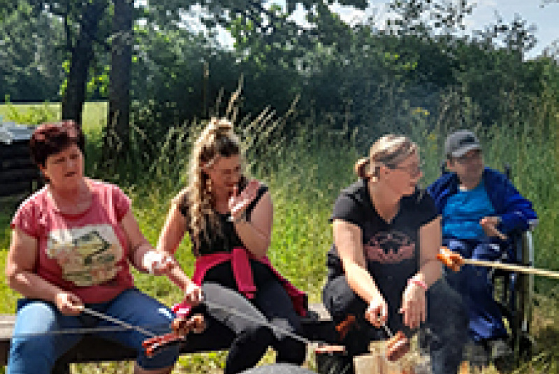 udalosti / Opekanie v Sobraneckých kúpeľoch - foto udalosti / Opekanie v Sobraneckých kúpeľoch - foto